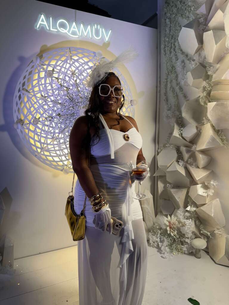 alqamuv-bal-en-blanc-03